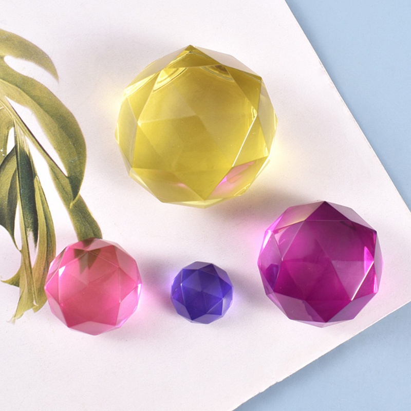 Khuôn Làm Xà Phòng Bằng Nhựa Resin Epoxy Trong Suốt