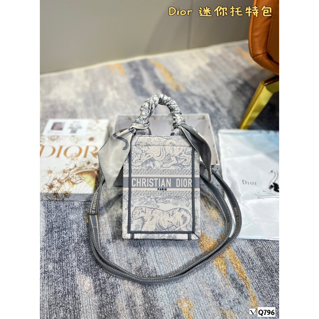 Túi Xách Dior mini Đựng Điện Thoại Phong Cách Thời Trang Âu Mỹ Dành Cho Nữ