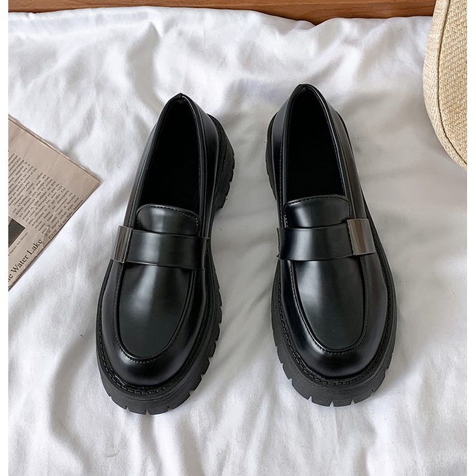 Giày loafer đế dày ulzzang quai ngang phối kim loại phong cách vintage