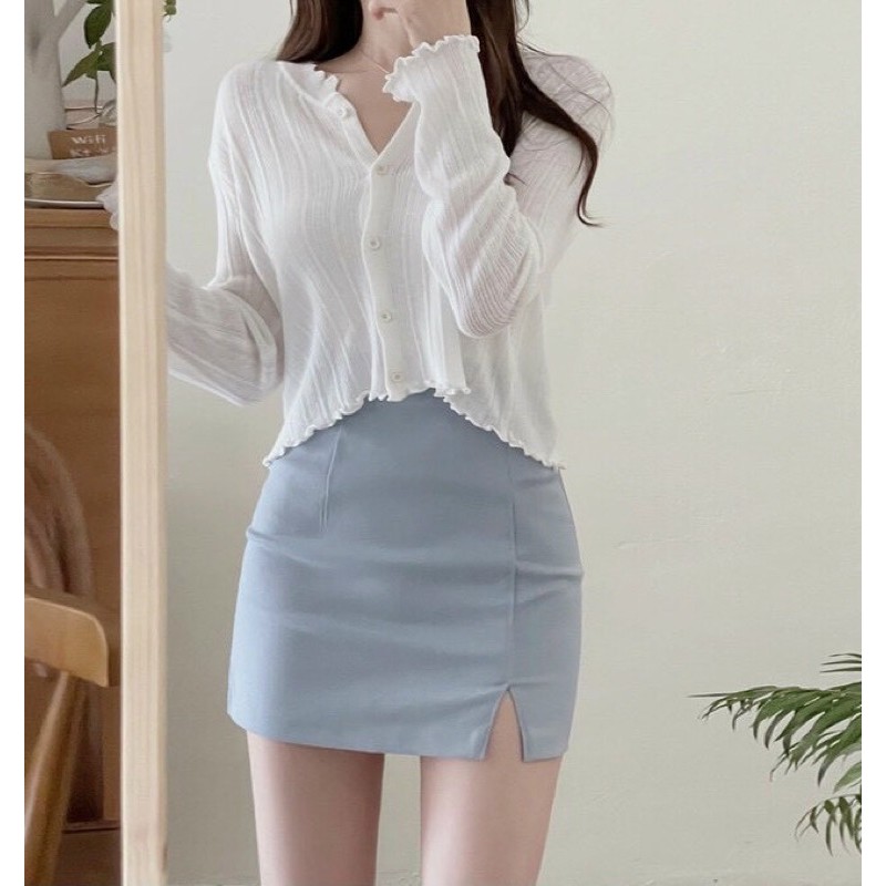 [Mã SKAMSALE06 giảm 10% tối đa 100K đơn 150K] Set croptop trắng cuốn biên kèm chân váy xanh biển