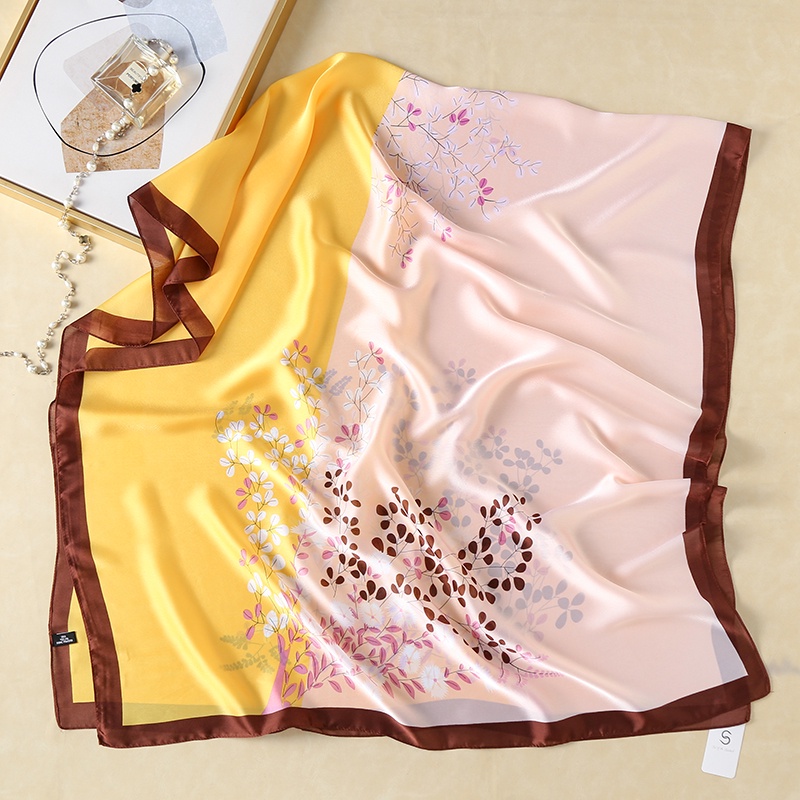 Khăn Choàng Lụa Dài Họa Tiết Hoa Hồng Vàng Size 90*180cm