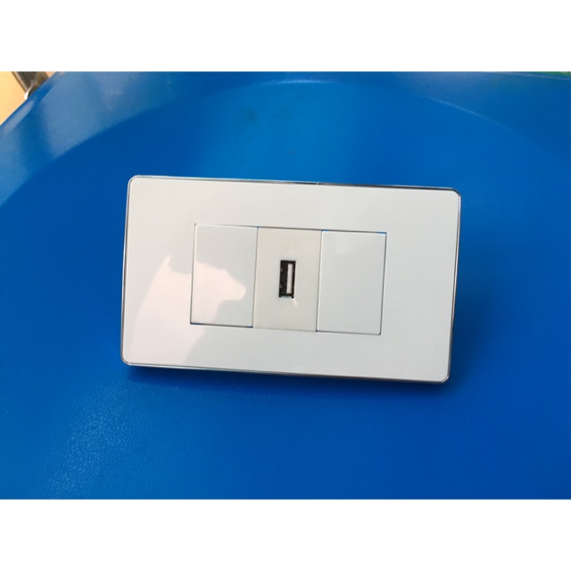 Mặt âm tường usb hd Link chính hãng