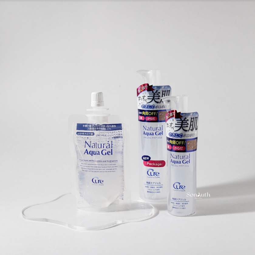 Tẩy da chết Cure Natural Aqua Gel