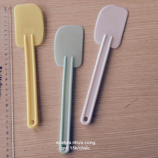Spatula nhựa cứng