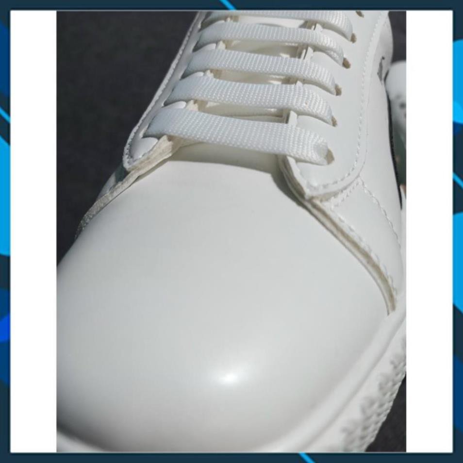 Giày thể thao sneaker nữ 𝐏𝐔𝐌𝐀 sọc đen - thân giày da đế cao su đúc - cổ thấp đế cao 5cm - màu sắc trắng đen | BigBuy360 - bigbuy360.vn