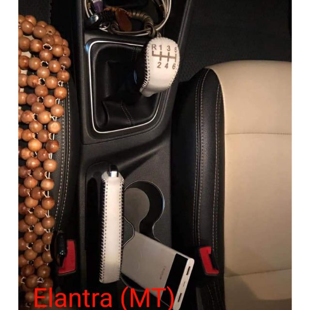 Bọc cần số, phanh tay Hyundai Elantra (MT) tất cả cá đời bằng da thật