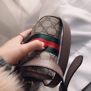Túi đeo chéo nam