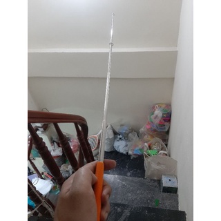 Que chỉ bảng đồ dùng giảng dạy học tập
