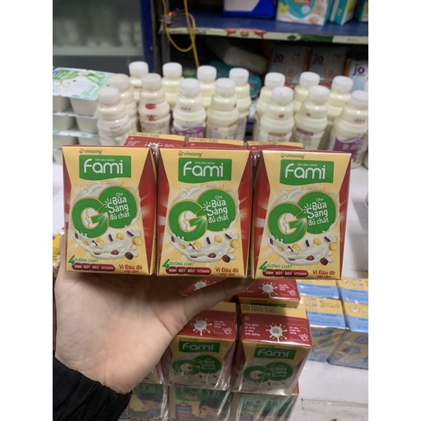 Sữa Đậu Nành Fami Vị Đậu Đỏ, Mè Đen Nếp Cẩm Lốc 3 Hộp 200Ml