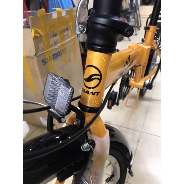 Xe đạp gấp Giant Airy 4.0 bánh 20”