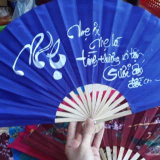 Quạt vải Huế thủ công