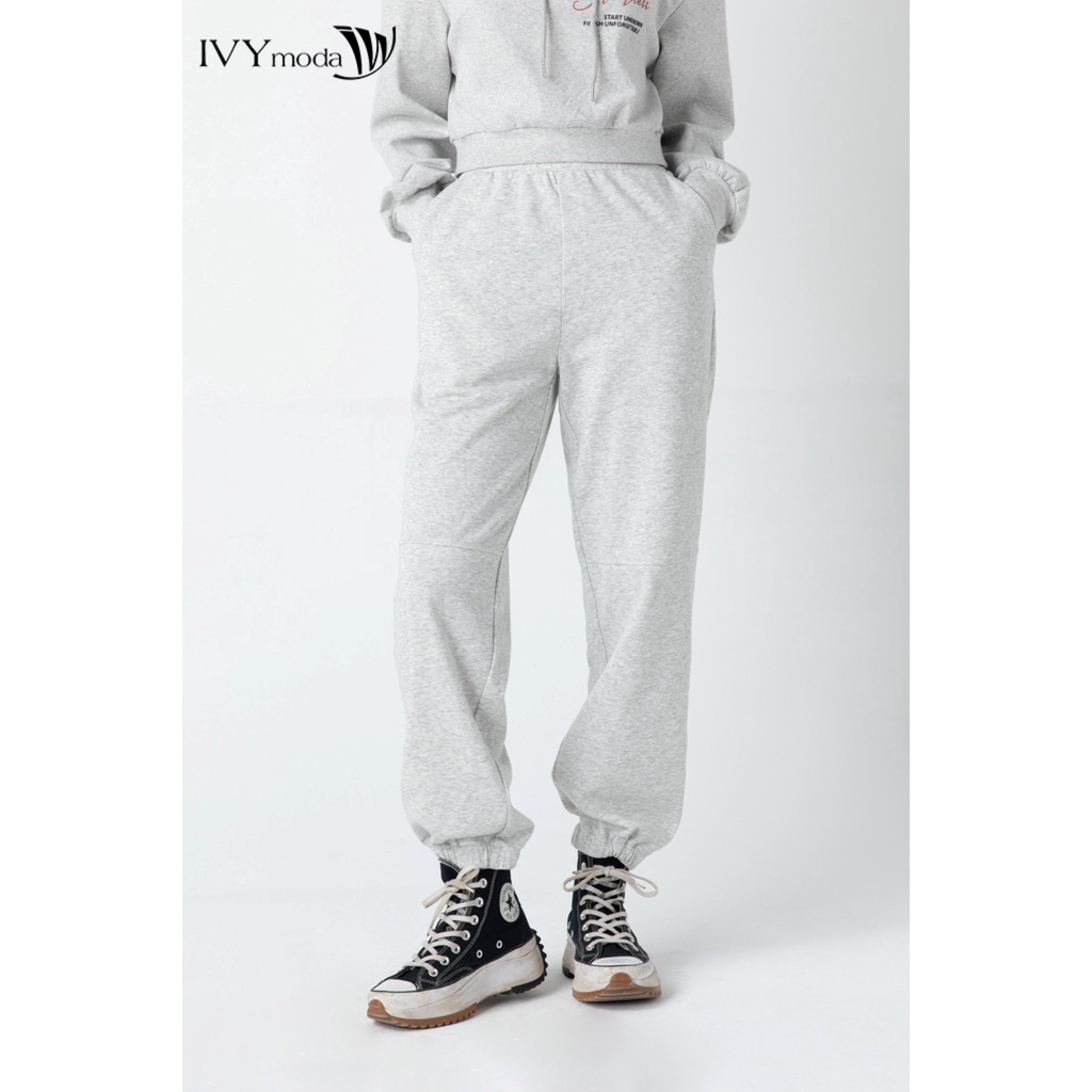 Bộ nỉ nữ in chữ Greatness IVY moda MS 59B8997 | BigBuy360 - bigbuy360.vn