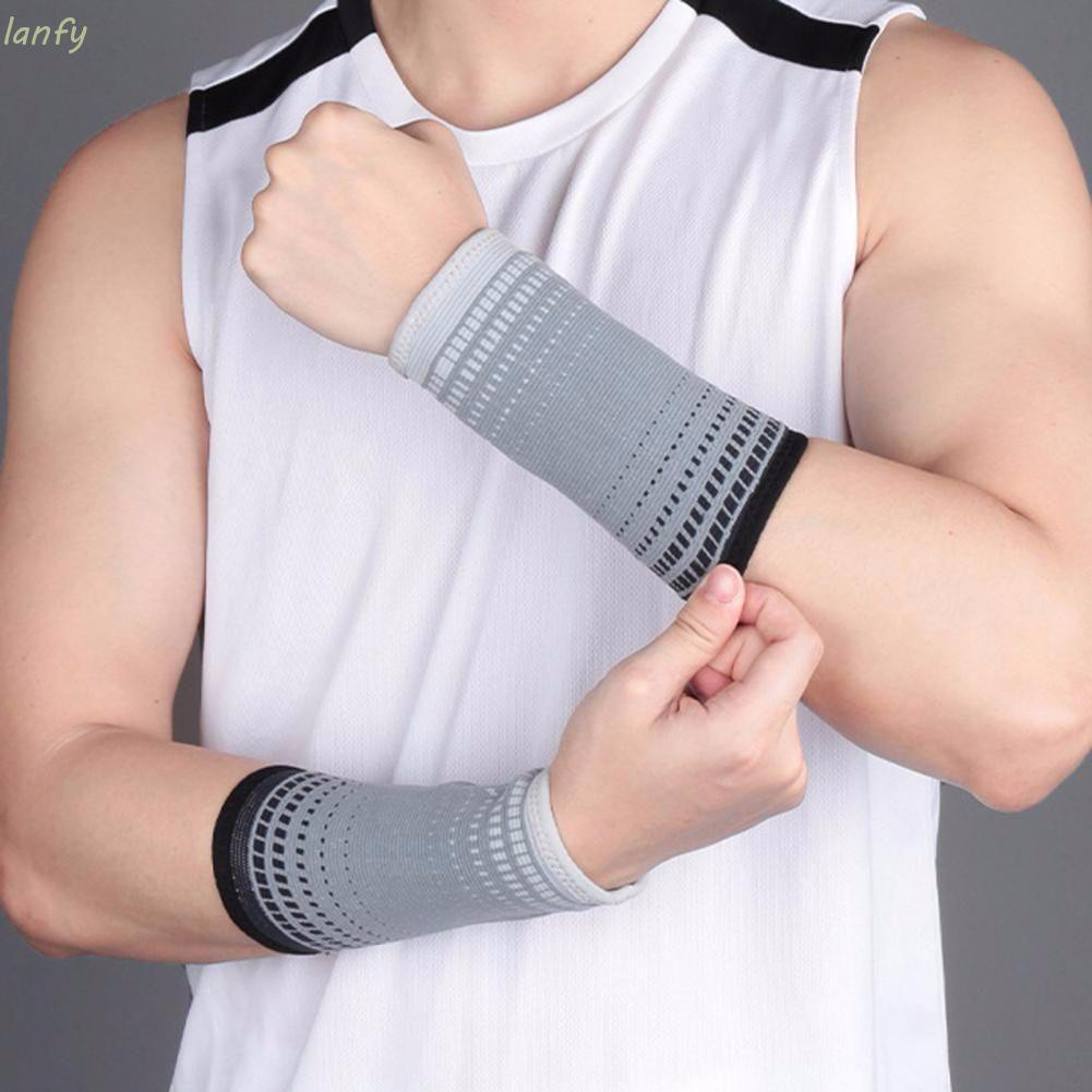 Băng Đeo Cổ Tay Bằng Nylon Thoáng Khí Thấm Hút Mồ Hôi Bảo Vệ Khi Chơi Thể Thao