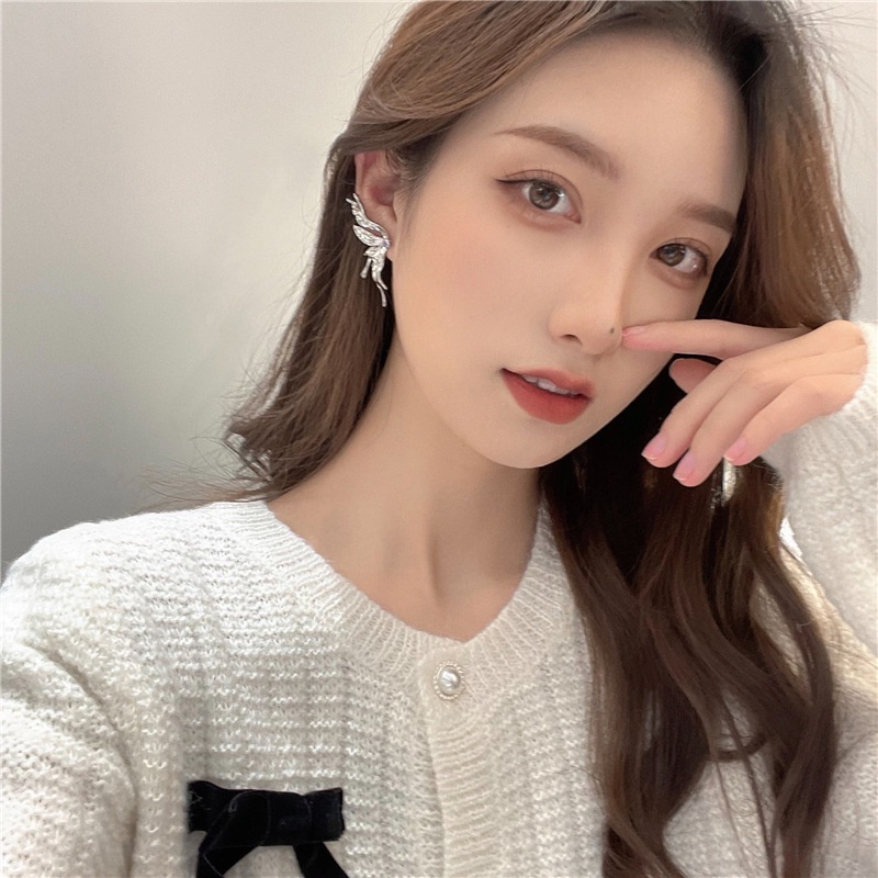 Bông Tai Hình Cánh Bướm Bằng Kim Loại Phối Dây Xích Tua Rua Chất Lượng Cao