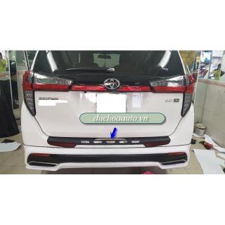 Chống trầy cốp Innova 2017-2022