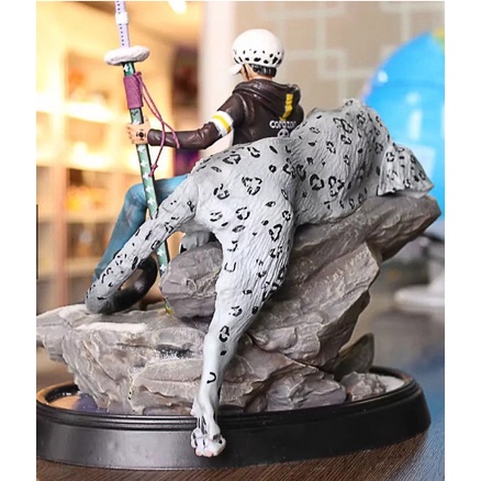 Mô hình nhân vật One Piece - Mô hình TRAFALGAR LAW -  Có Box