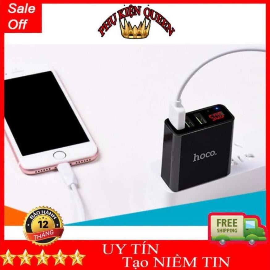 Cóc Sạc 3 Cổng USB Hoco C15 có màn hình LCD hiển thị điện áp - Hàng Chính Hãng