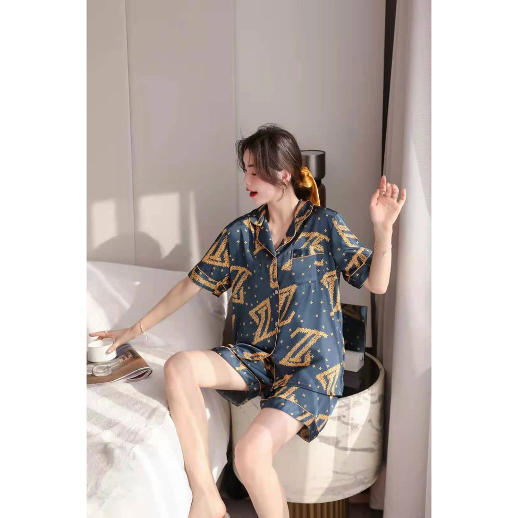 Đồ bộ short mặc nhà - Bộ ngủ pijama nữ tay ngắn quần đùi chất lụa cao cấp in họa tiết cao cấp đẹp