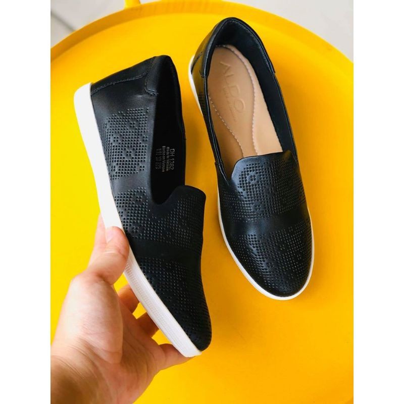 Giày Slip On