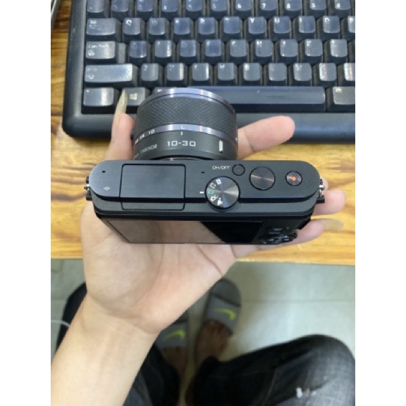 Máy ảnh Nikon 1J3