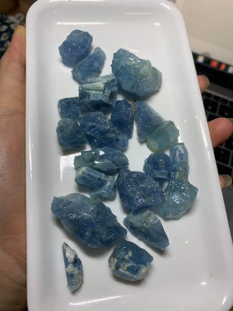 Đá aquamarine Thanh Hoá thiên nhiên (lẻ từng viên) | BigBuy360 - bigbuy360.vn