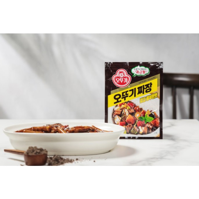 [OTTOGI] BỘT TƯƠNG ĐEN 100G - [오뚜기] 짜장 100G