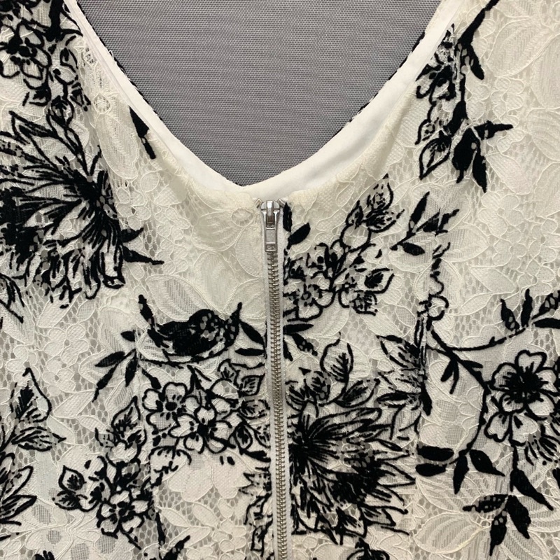 Đầm  ren vnxk size 8