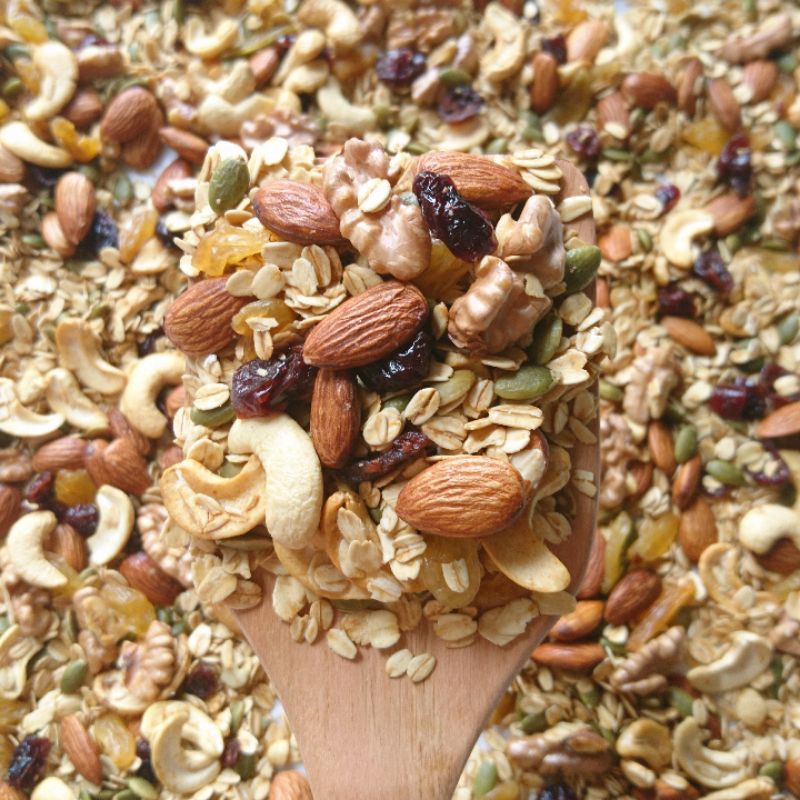 500gram Granola đặc biệt nướng mật ong SHOP MẸ TÔM (NGŨ CỐC ĂN KIÊNG, NGŨ CỐC ĂN LIỀN,HẠNH NHÂN,ÓC CHÓ,HẠT ĐIỀU,K MACCA) | BigBuy360 - bigbuy360.vn