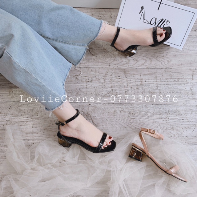 LOVIIECORNER-GIÀY SANDAL CAO GÓT 3 PHÂN QUAI NGANG BASIC MŨI VUÔNG 5 PHÂN ĐẾ TRÀ DA BÓNG -SANDAL CAO GÓT 3CM GÓT TRONG | BigBuy360 - bigbuy360.vn