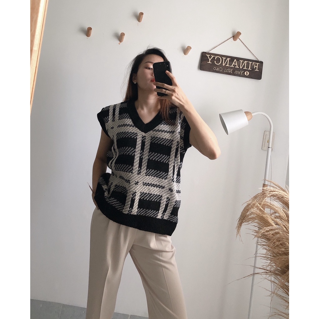 Áo gile len sọc caro  ⚡ MẪU MỚI ⚡ áo len nữ form rộng cơ bản, mix với các loại chân váy cực xinh - L01 | BigBuy360 - bigbuy360.vn