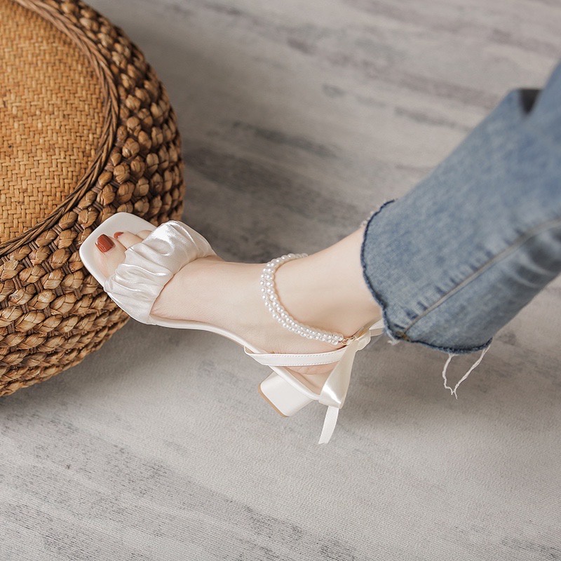 Sandal quai hạt châu cột nơ 7cm - B10