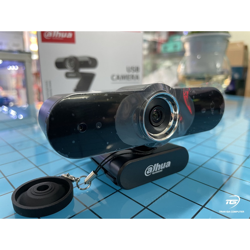 Webcam máy tính Dahua HTI-UC325 độ phân giải Full HD1080P Auto Focus