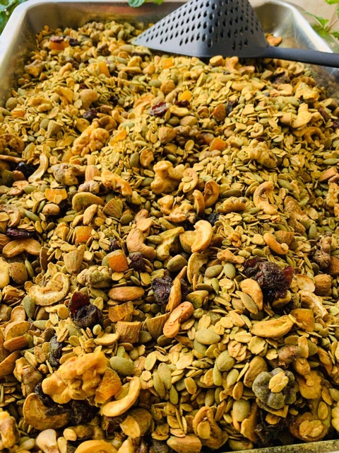 Granola siêu hạt[[HÀNG MỚI MỖI NGÀY]Ngũ cốc ăn kiêng giữ dáng đẹp da. Bữa ăn lành mạnh tiện lợi, an toàn cho cả gia đình