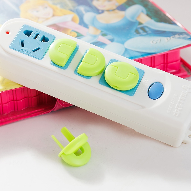 Nút bịt ổ điện chống giật loại 2 chân , 3 chân an toàn cho bé có quai cầm - Miếng bịt ổ điện cao cấp