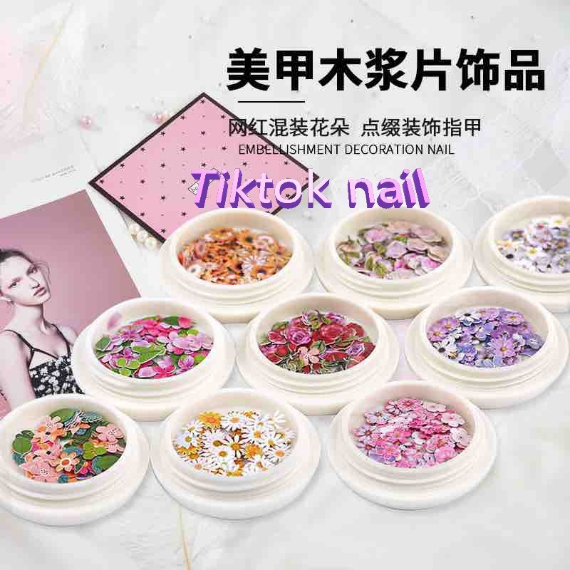 Ần trang trí móng tay