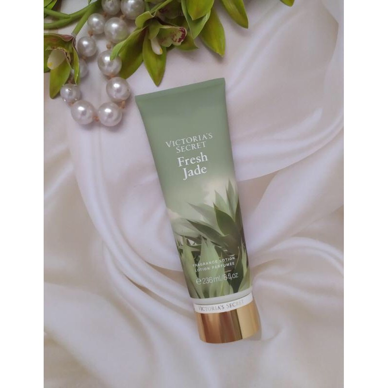 Dưỡng Body Victoria Secret Fresh Jade 236ML