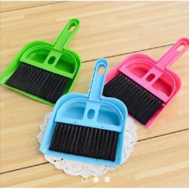 Combo 10 bộ chổi quét bàn thờ (sỉ 10k)