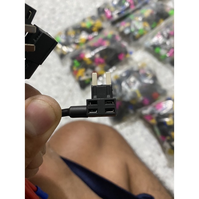 Cầu chì ghim để lắp cam hành trình
