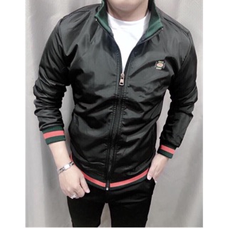 ÁO KHOÁC DÙ NAM CỔ TRỤ IN GUCCI (hàng đẹp)