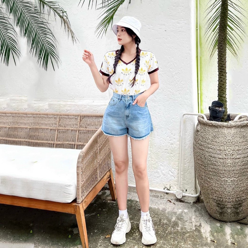 Áo Thun Cổ Tim Guc.ci Chất Liệu 100% Cotton 4 Chiều Mềm Mịn.