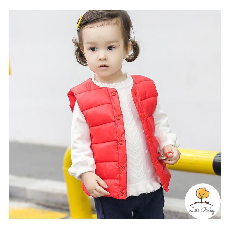 Áo phao gile thu đông cài cúc bé trai bé gái size 90 - 130, cho bạn từ 8-20kg. Chất phao lót bông siêu nhẹ, mịn tay