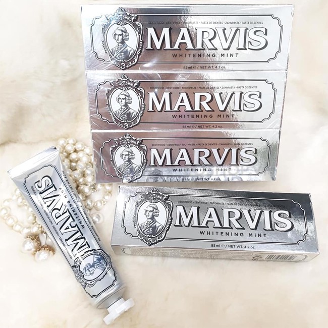 Kem Đánh Răng Marvis Whitening Mint