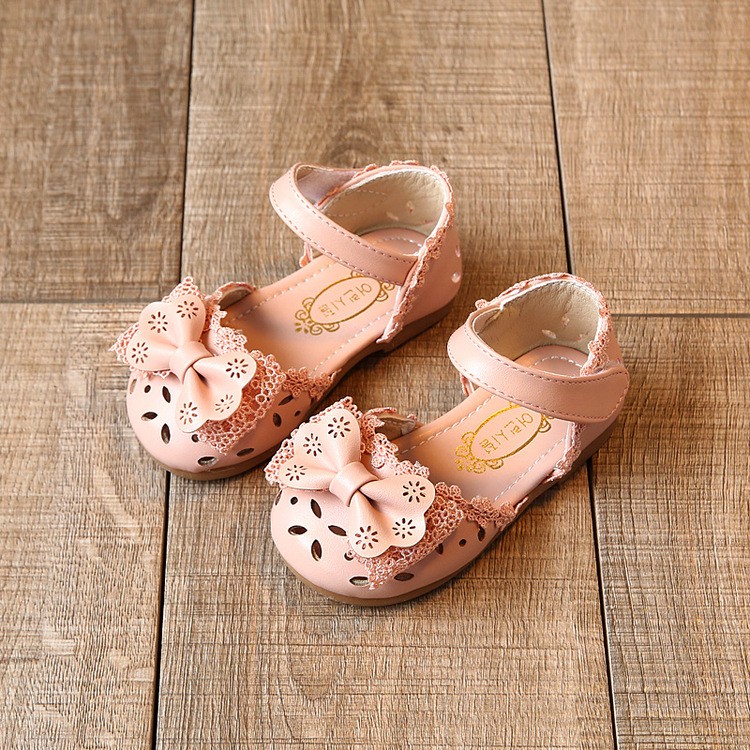 SALE Dép bé gái tập đi size 15 + 16 dép sandal cho bé gái màu hồng đính nơ xinh.