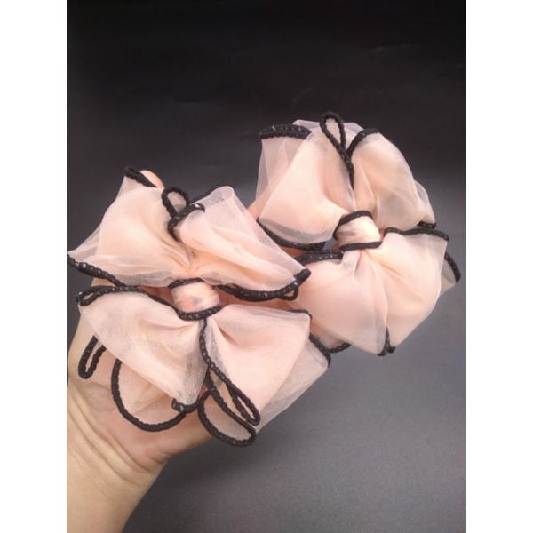 Set 2 nơ ren trang trí giày nhựa đi mưa trang trí giày