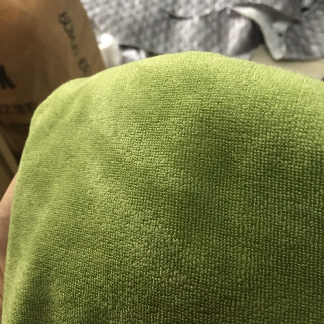Khăn lau xe microfiber 35x75cm thấm hút nước tốt mau khô