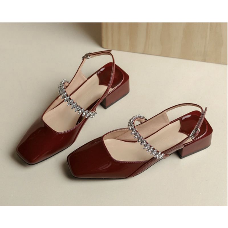 Giày JMC quai đá dáng bệt hở gót da bóng đen đỏ trắng nhũ vang