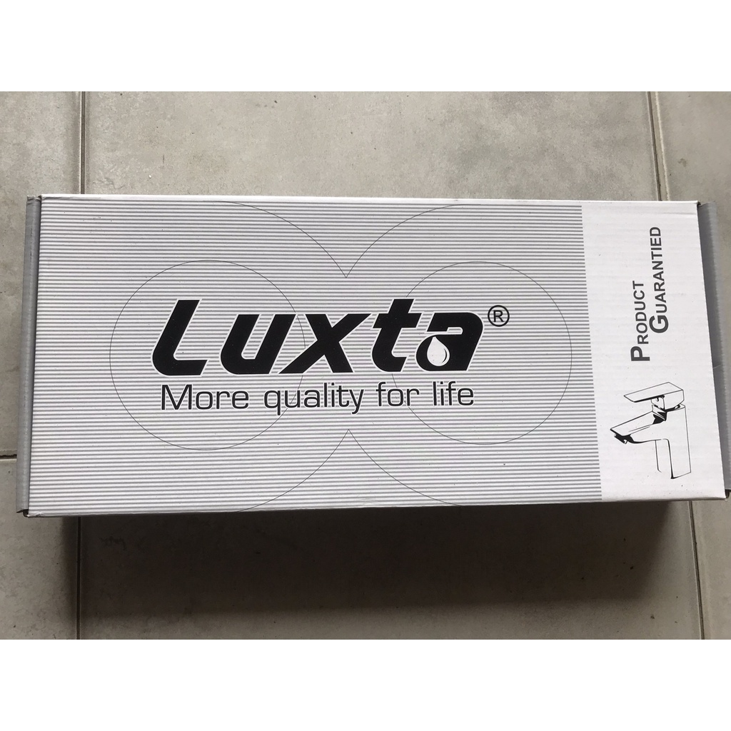 Vòi chén nước lạnh L3105 Luxta- xoay 360 độ- hàng Chính Hãng Bảo Hành 12 tháng