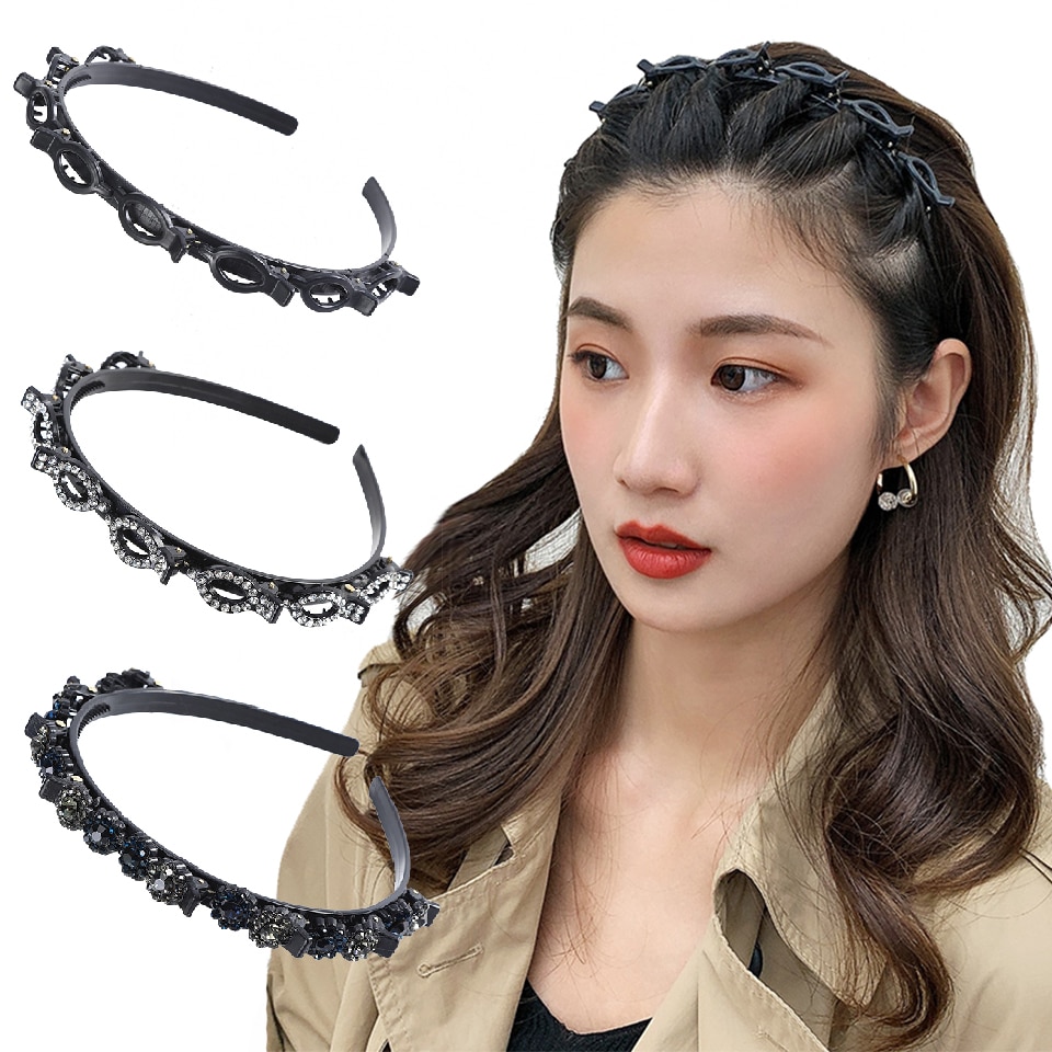 Cài tóc màu đen tạo kiểu thời trang cho nữ