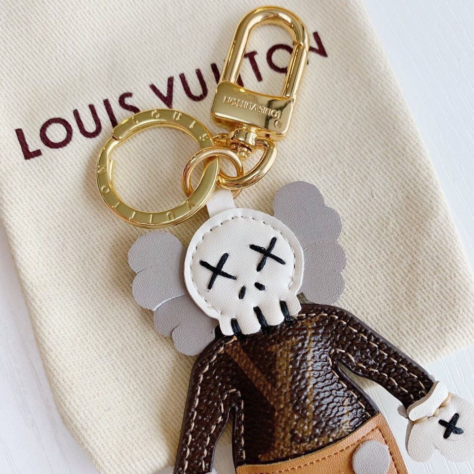 Móc Khóa Hình Nhân Vật Kaws X Lv