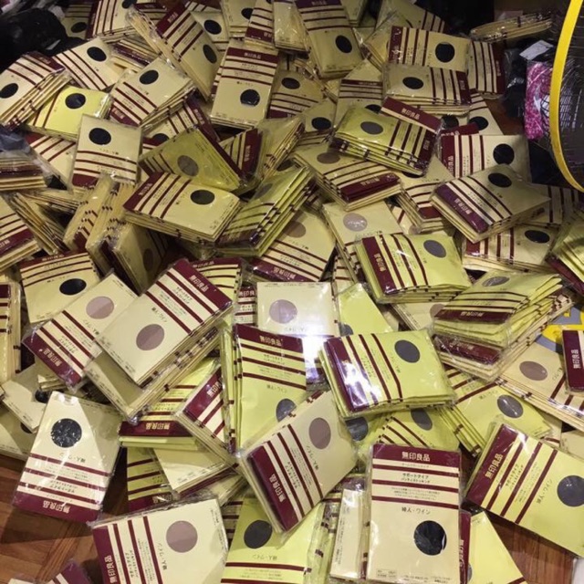 Tất Nhật siêu dai